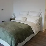 Cambridge Urban Suite