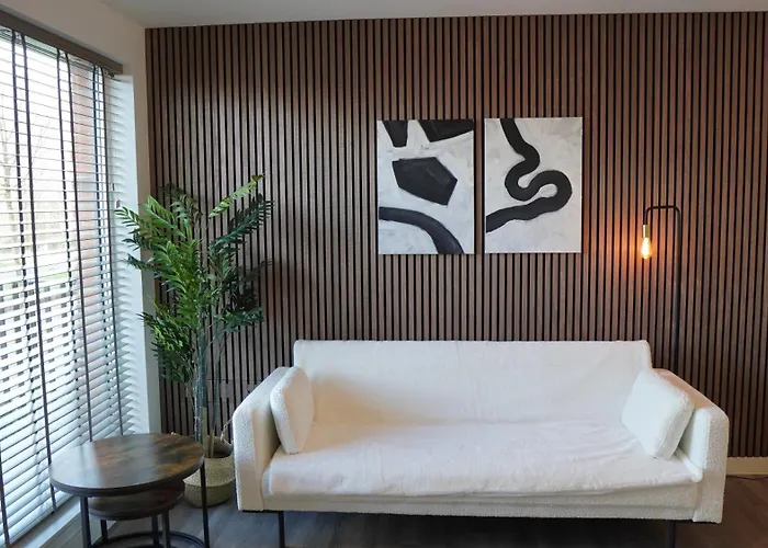 Cambridge Urban Suite